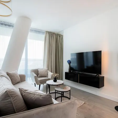 Wave Panorama 8Th Floor Sea View Apartment Miedzyzdroje Exterior photo