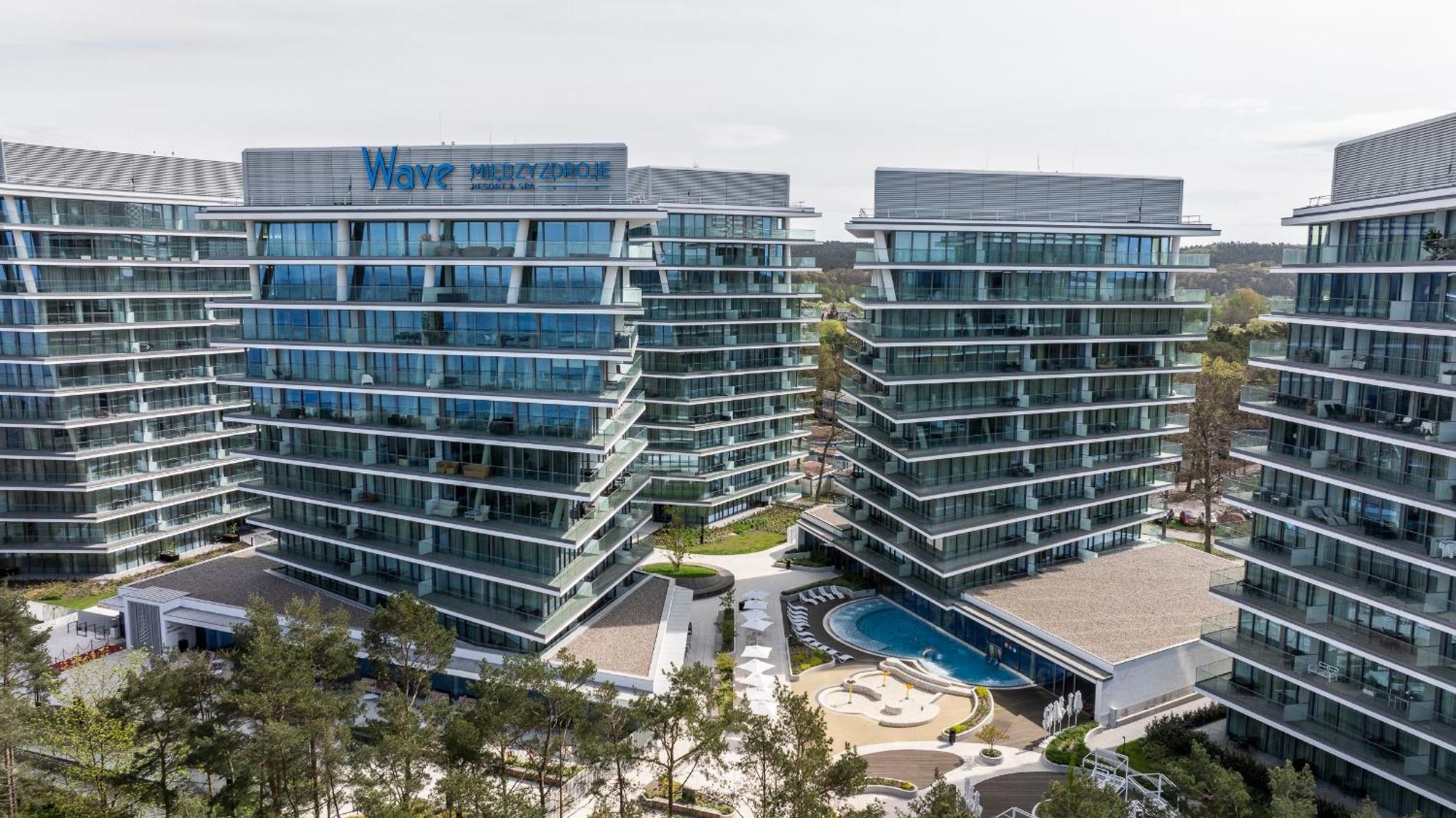 Wave Panorama 8th Floor Sea View Apartment